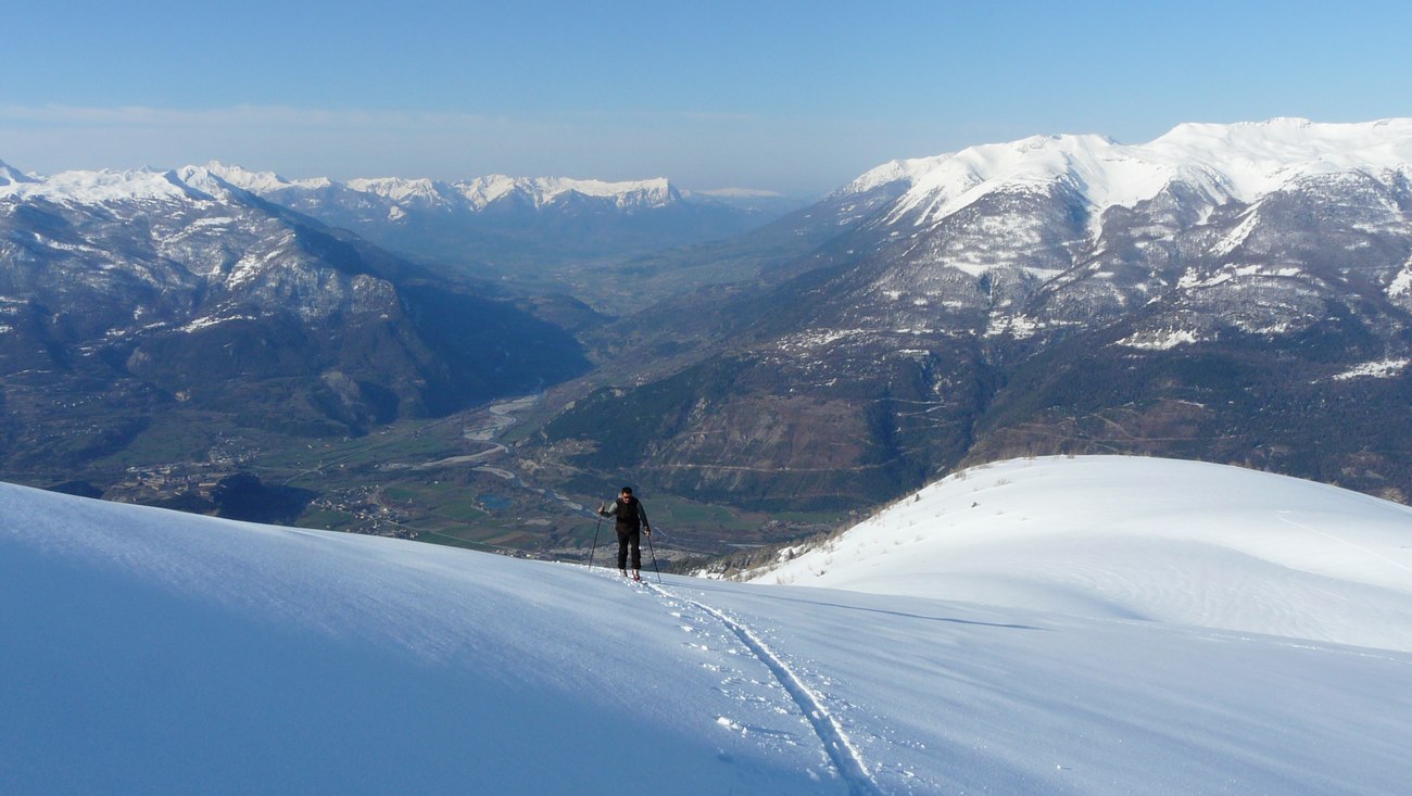 #1 Contraste avec la vallée : le printemps arrive Contraste avec la vallée : le printemps arrive