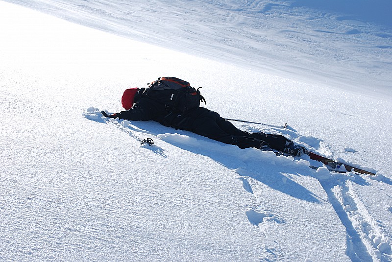 #2 Marco : La neige est tellement bonne qu Marco : La neige est tellement bonne qu'on en mange. hein Marco