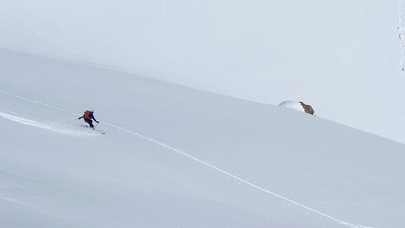 #10 Après, c Après, c'est aussi grand ski : Pierre fait parler la poudre