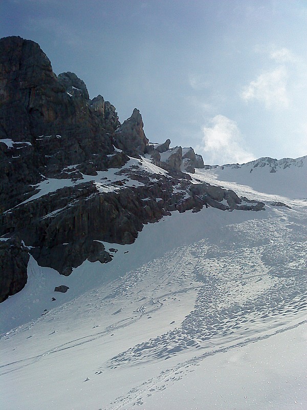 #5 sous la Pointe Percée : le versant sud a déjà coulé sous la Pointe Percée : le versant sud a déjà coulé