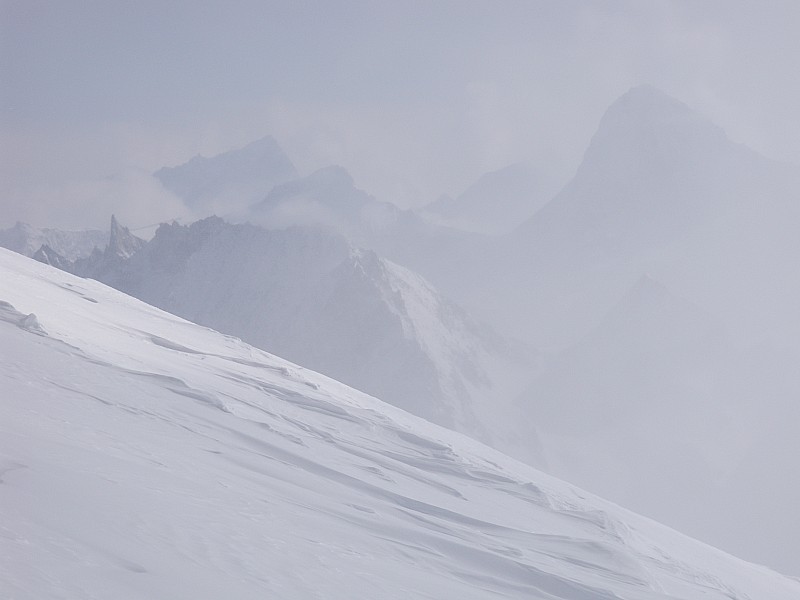 #5 la Tsa timide et insolente : une belle petite course de l la Tsa timide et insolente : une belle petite course de l'été dernier
(voir sortie alpinisme site caf annecy)