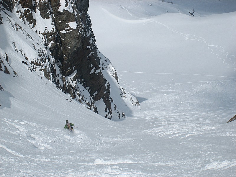 #4 partie basse du couloir : come au canada ! partie basse du couloir : come au canada !