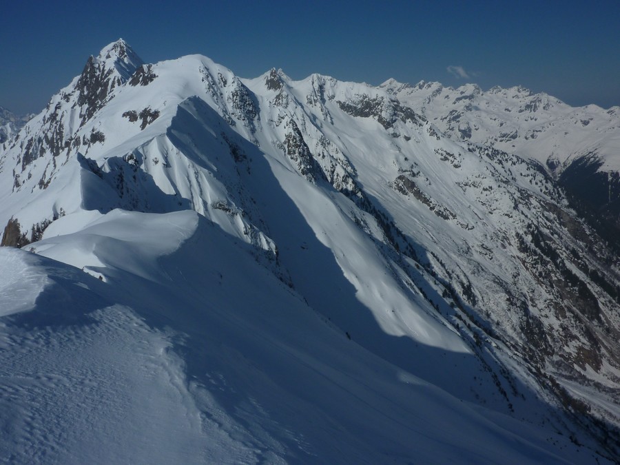 Rochers Motas : Rissiou et satellites: le versant caché