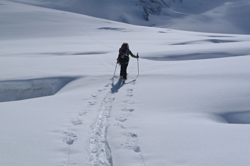 #18 Turtmanngletscher : Quelques ponts de neige Turtmanngletscher : Quelques ponts de neige