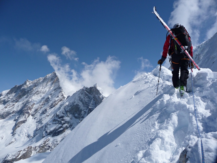 #46 Arête de Moming : Etienne, plus haut que le Weishorn Arête de Moming : Etienne, plus haut que le Weishorn