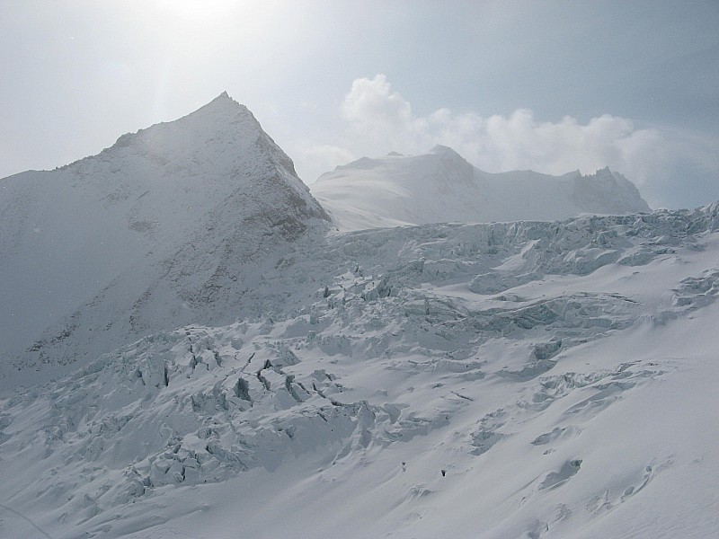#16 Glacier de Turtmann : Bien tourmenté... Glacier de Turtmann : Bien tourmenté...