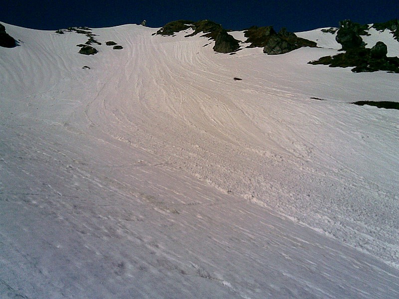 #1 Puy Ferrand : Coulée de surface dans le couloir de l Puy Ferrand : Coulée de surface dans le couloir de l'Aiguillette