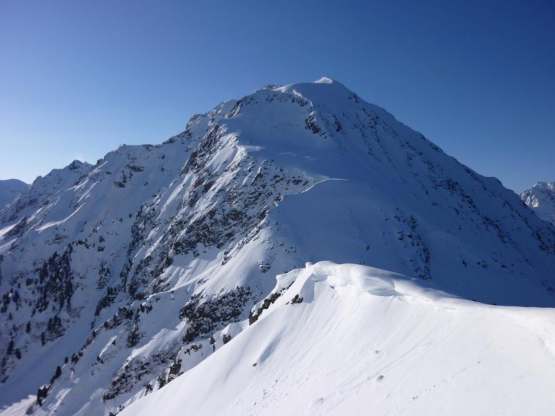 #3 Petit Charnier : vue sur la suite de la montée ( dans une bonne croute immonde) Petit Charnier : vue sur la suite de la montée ( dans une bonne croute immonde)