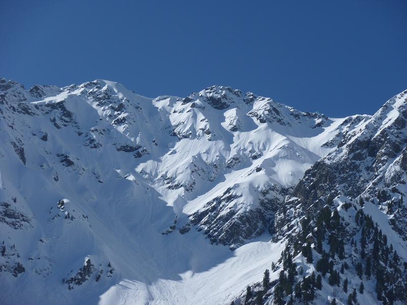 #10 Grand Charnier : vue sur la face descendue Grand Charnier : vue sur la face descendue