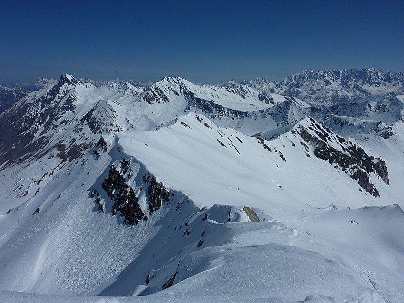 #8 Mont Fourchon : Arête NE du Mont Fourchon avec Monts Telliers au fond Mont Fourchon : Arête NE du Mont Fourchon avec Monts Telliers au fond