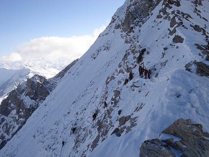 #21 Descente de la Brêche : Ca passe en crampons sans rappel Descente de la Brêche : Ca passe en crampons sans rappel