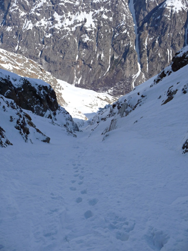 #11 Couloir : Ca se redresse dans le couloir Couloir : Ca se redresse dans le couloir