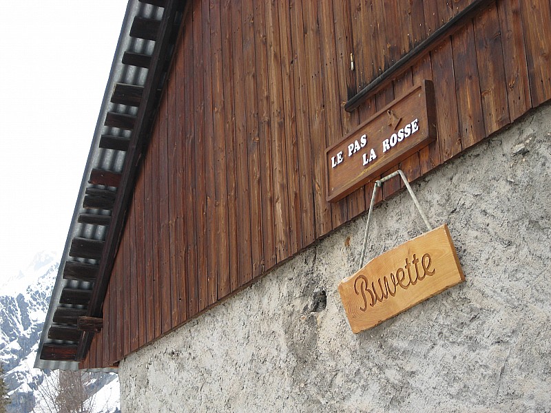 #18 la voila ! : la binouze tant attendue .....y a plus qu la voila ! : la binouze tant attendue .....y a plus qu'a se laisser glisser jusqu'a Pelvoux , bon week end que voila!