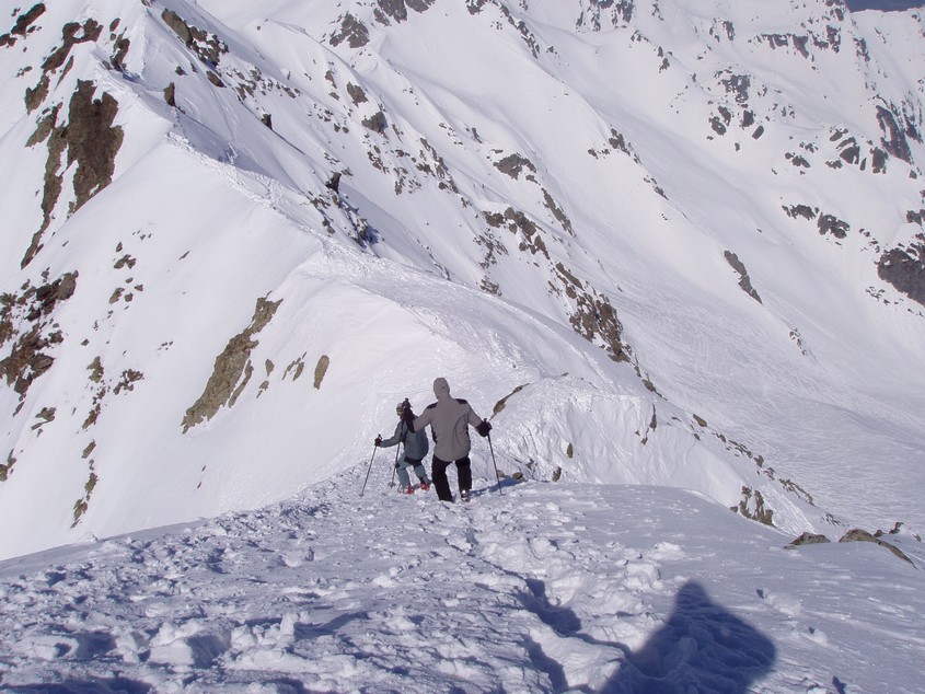 #6 Descente du sommet : Facile, mais faut pas se mettre une boîte... Descente du sommet : Facile, mais faut pas se mettre une boîte...