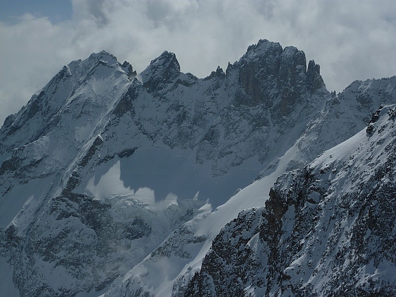 #67 Le Pic Gaspard : Une première de Henry DUHAMEL réalisée avec Pierre GASPARD en juillet 1877. Le Pic Gaspard : Une première de Henry DUHAMEL réalisée avec Pierre GASPARD en juillet 1877.