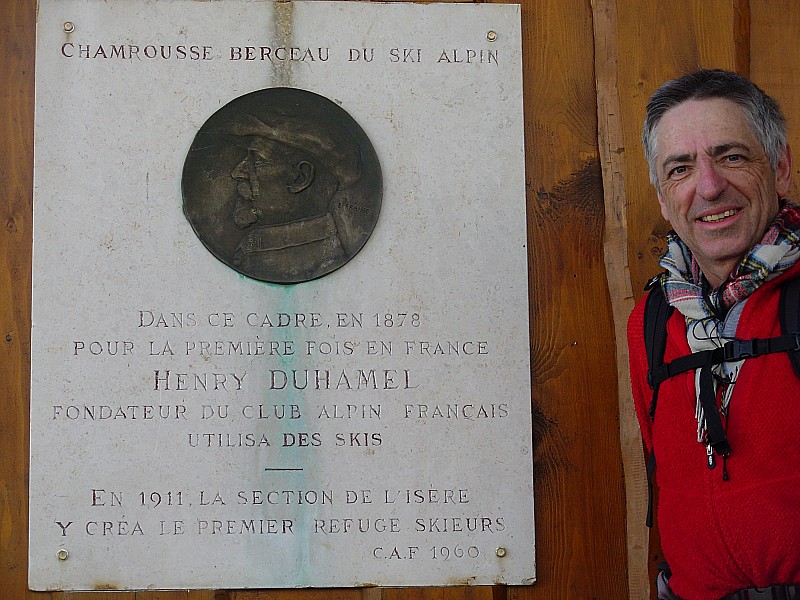 #1 Chamrousse : Hommage du CAF au premier skieur (photo prise le 29 janvier 2009) Chamrousse : Hommage du CAF au premier skieur (photo prise le 29 janvier 2009)