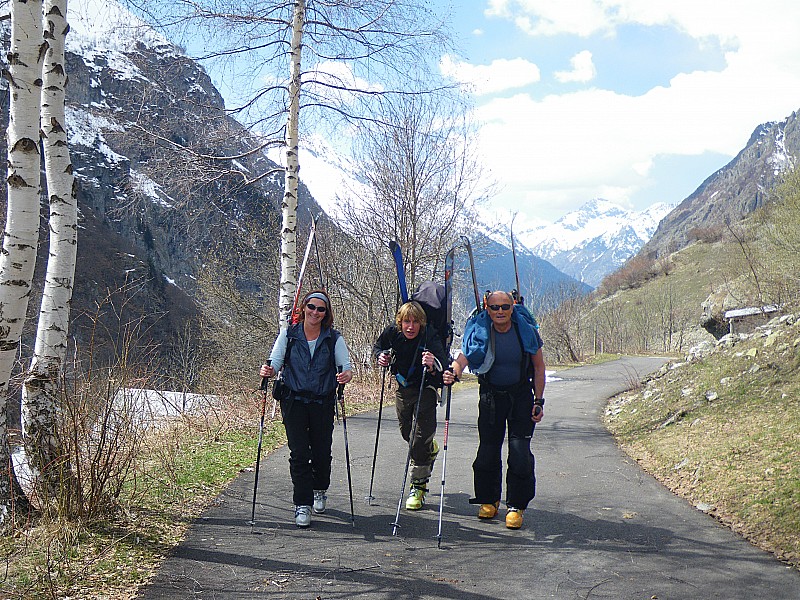 Sur la route du Gioberney... : motivés !