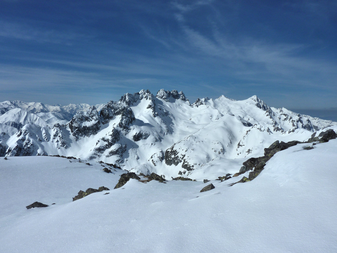#6 Bien connus des Skitouriens : Aiguilles de l Bien connus des Skitouriens : Aiguilles de l'Argentière et Rocher Blanc.
