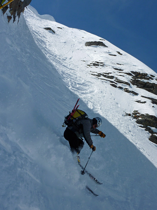 Aig. du Belvédère : Philippe dans le haut du Couloir.