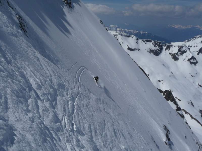 #14 Aig. du Belvédère : Dans le milieu du couloir Aig. du Belvédère : Dans le milieu du couloir