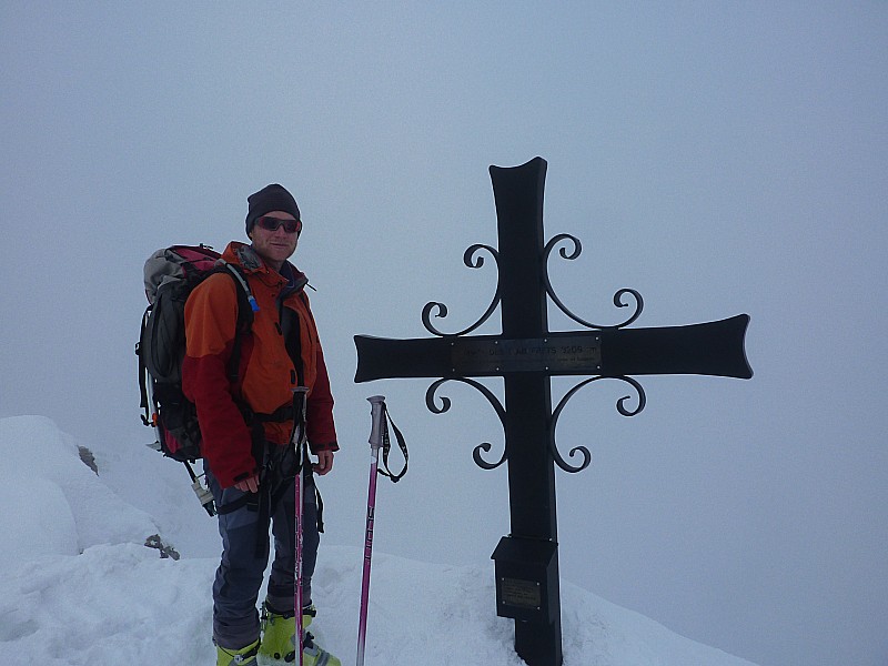 Sommet des Diablerets : On y reviendra pour la vue. Heureux d'en avoir terminé.