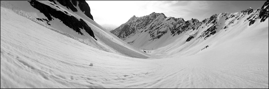 #2 sous les lacs : des coulées un peu partout. sous les lacs : des coulées un peu partout.