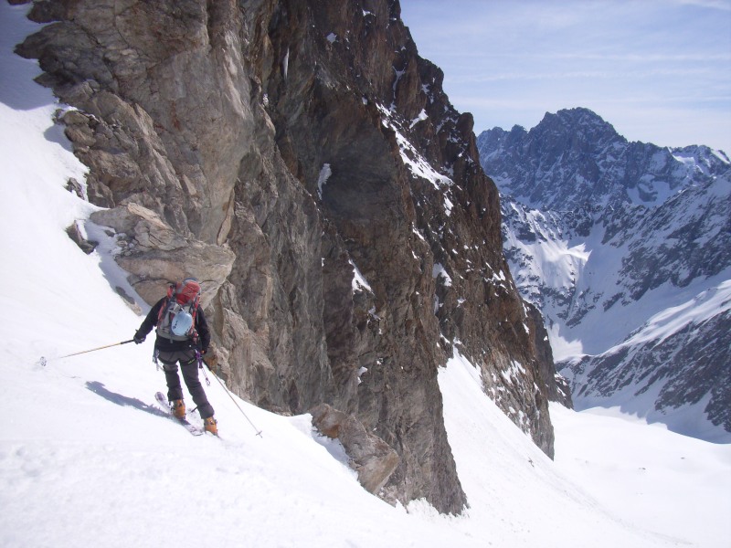 #2 Premiers virages : sous le col Premiers virages : sous le col