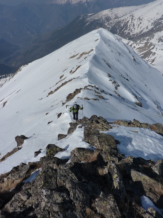 #3 Pétoumier : Joli et facile final sur l Pétoumier : Joli et facile final sur l'arête ouest.