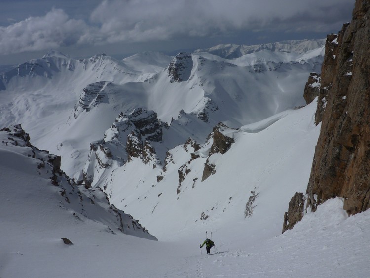 #4 Fort Carra : Petit couloir de la brêche de Fort Carra. Fort Carra : Petit couloir de la brêche de Fort Carra.