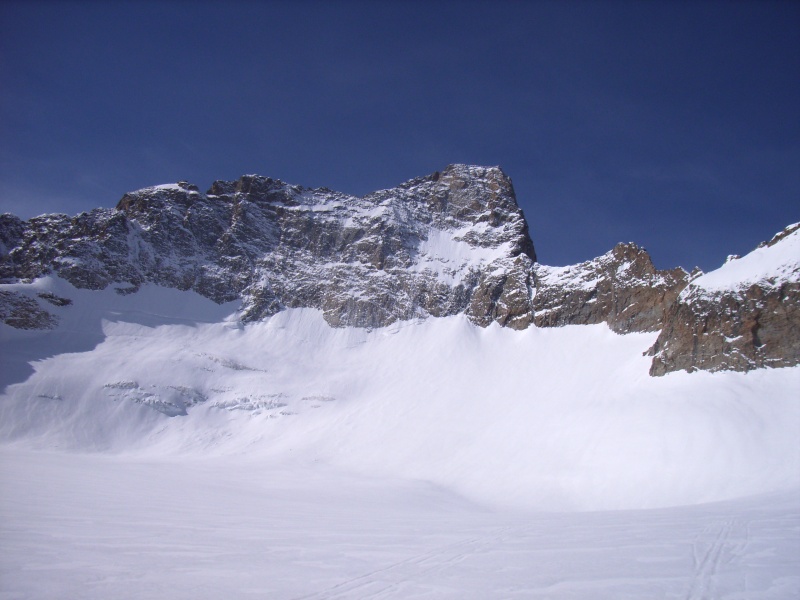 #3 l l'Olan : traversée du glacier, on ne voit toujours pas la brèche