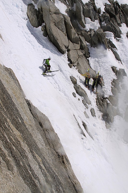 #7 Couloir secondaire Couloir secondaire