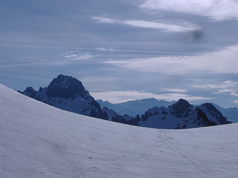 #2 Grande lance d Grande lance d'Allemond : juste audessus du col de la grande vaudaine le panorama sur l'autre versant apparait