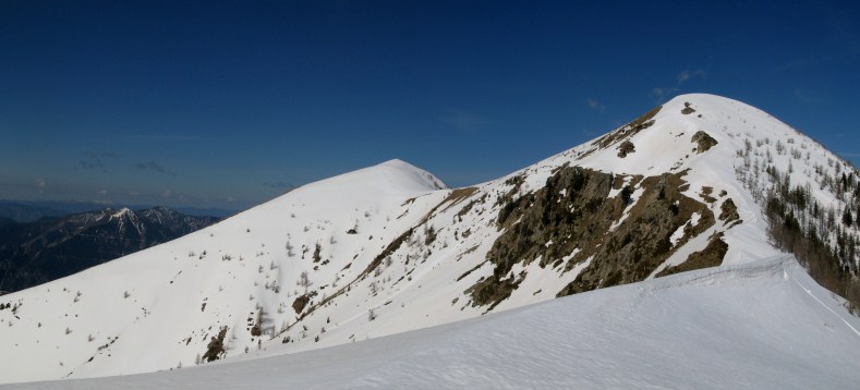 #1 sur la crete : vu sur le mont lapasse sur la crete : vu sur le mont lapasse