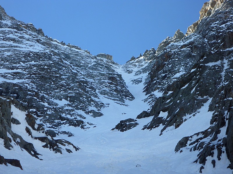 #3 col de burlan : haut du couloir, vue du 1/3 inférieur col de burlan : haut du couloir, vue du 1/3 inférieur