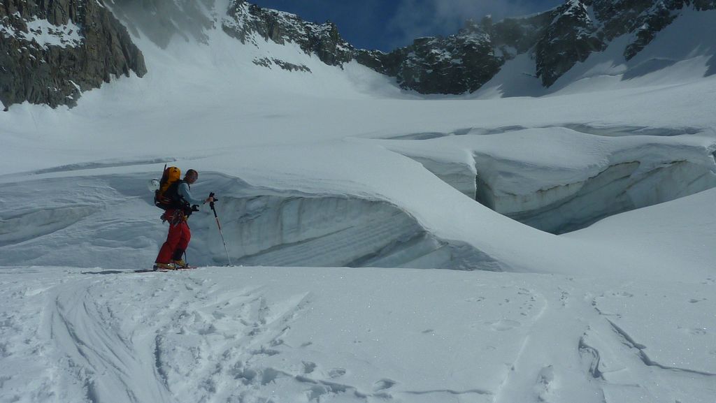 #7 Crevasses : on est bien petit devant tout ça... Crevasses : on est bien petit devant tout ça...