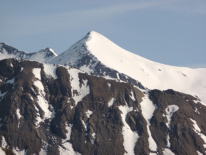 #2 Pic Blanc du Galibier : Il y a une petite dizaine de randonneurs sur le sommet. Pic Blanc du Galibier : Il y a une petite dizaine de randonneurs sur le sommet.