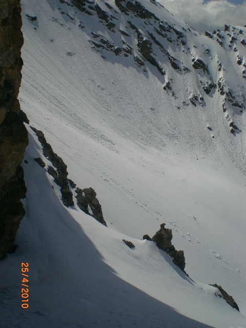 #12 Turge : Passage entre les 2 barres. Turge : Passage entre les 2 barres.