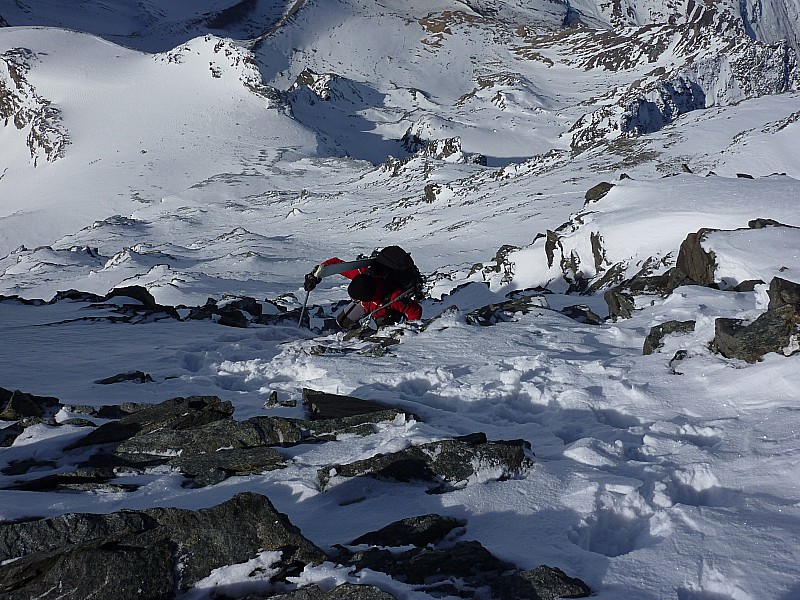 Face Sud du C de Valsorey : La face vue d'en haut en cette fin avril