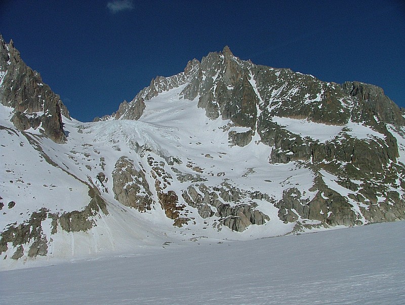 Aiguille d'Argentière : sommet W de l'aiguille d'Argentière, versant W et glacier du Chardonnet