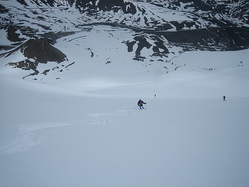 Vers le Lautaret : ça ski jusqu'à la voiture