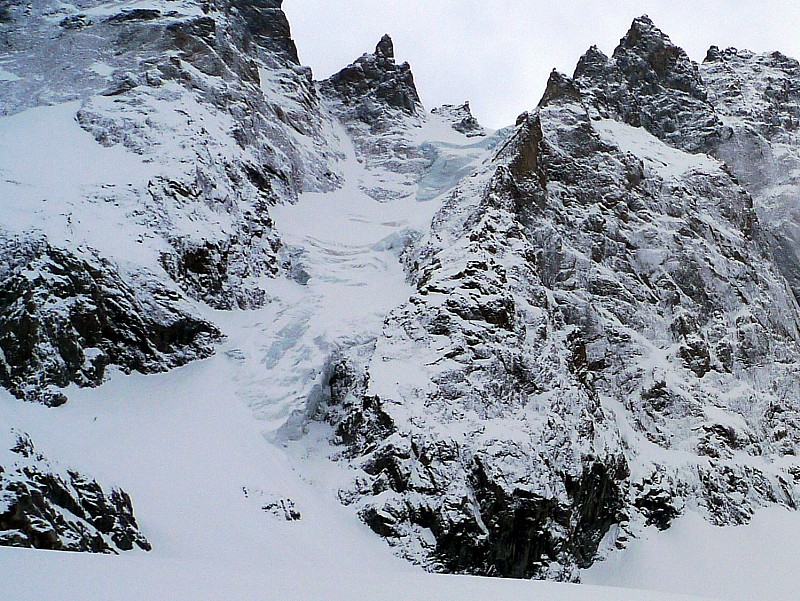 #1 Couloir du Col E du Pelvoux : Ph. Pierrot72 Couloir du Col E du Pelvoux : Ph. Pierrot72