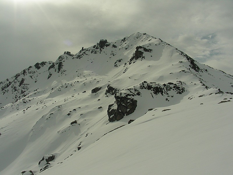 #7 Au col Nord : Ubac de la Sandonière - de beaux couloirs - mais aussi des accumulations Au col Nord : Ubac de la Sandonière - de beaux couloirs - mais aussi des accumulations
