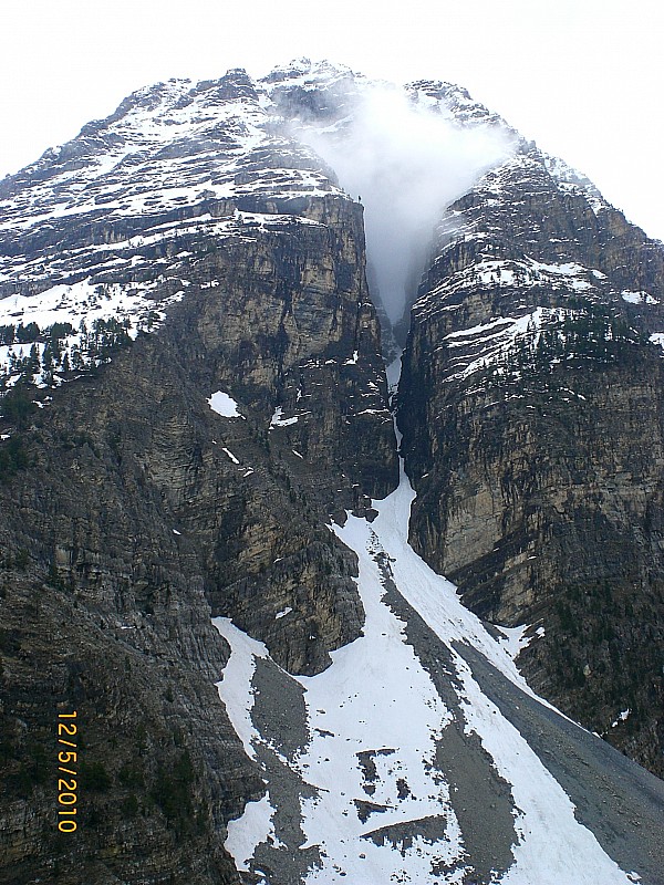 #7 Charvie : Sur le chemin de retour, ça fume dans le couloir du Lasseron Charvie : Sur le chemin de retour, ça fume dans le couloir du Lasseron