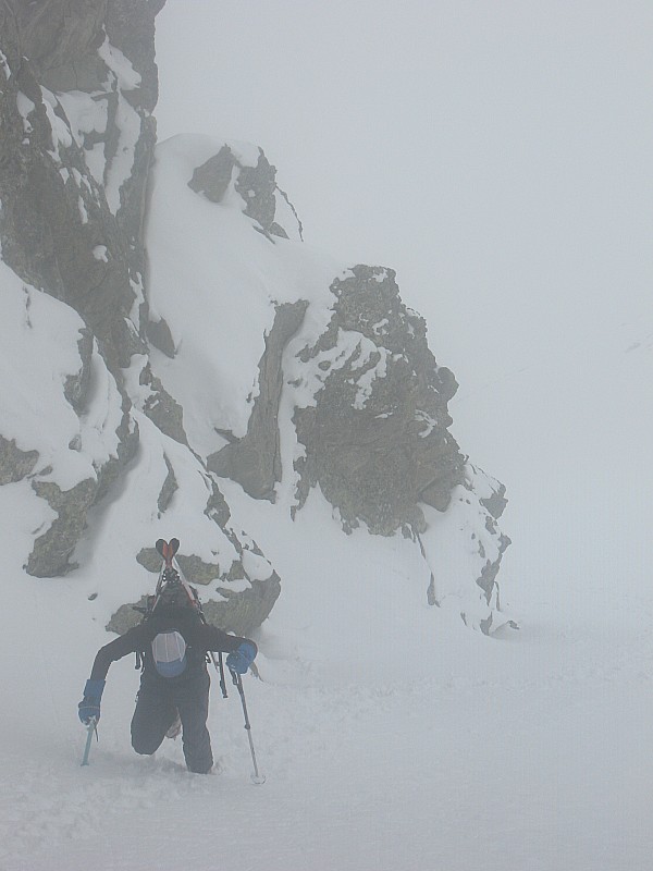 #8 Tête du Lac Autier : Montée dans le couloir Tête du Lac Autier : Montée dans le couloir