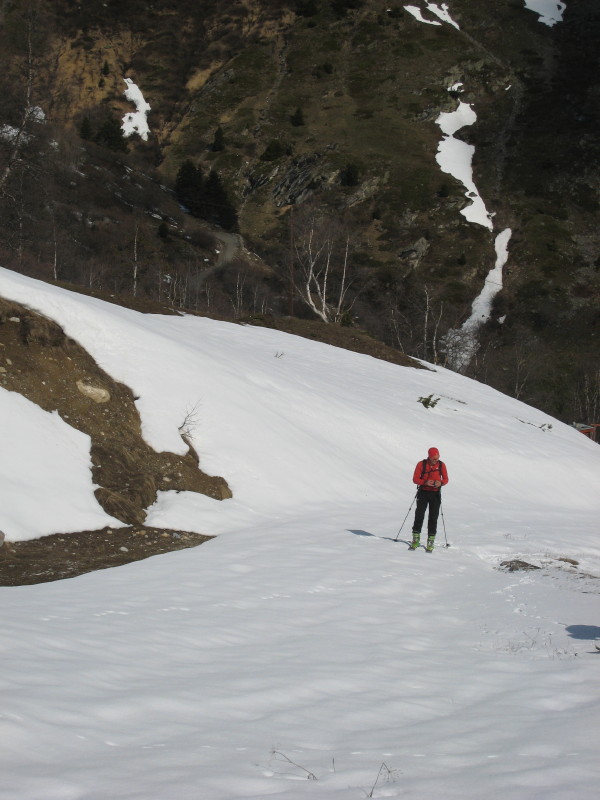 #1 Pas beaucoup de neige : Tres peu de neige a partir du Lavoir. Pas beaucoup de neige : Tres peu de neige a partir du Lavoir.