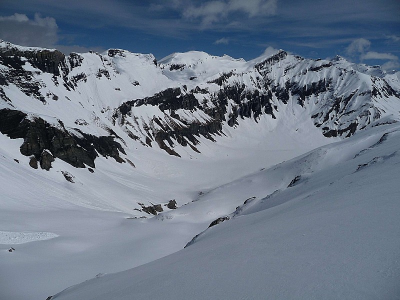 #3 descente : en plongeant sur le vieux émosson descente : en plongeant sur le vieux émosson