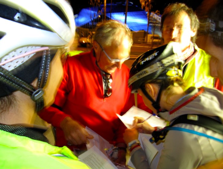 #4 Vérifications : Non, avant, il faudra faire les vérifications d Vérifications : Non, avant, il faudra faire les vérifications d'usage et inscrire les retardataires