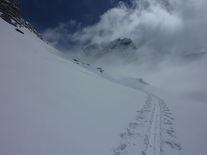 #3 Col de l Col de l'Agnel : on arrive au dessus des nuages