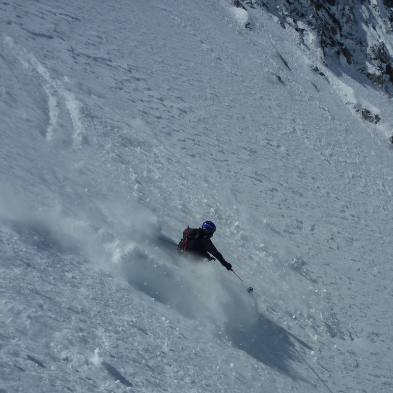 #8 Toz se noie : dans la large pente de ce couloir Toz se noie : dans la large pente de ce couloir