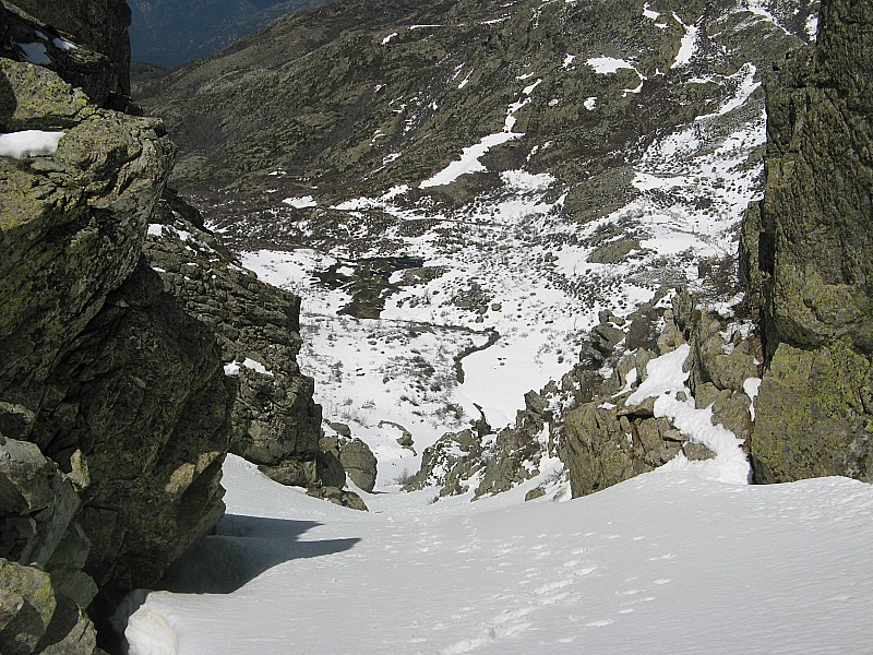 #9 Départ du couloir de Nieddu : On apprécie la pureté de la ligne Départ du couloir de Nieddu : On apprécie la pureté de la ligne